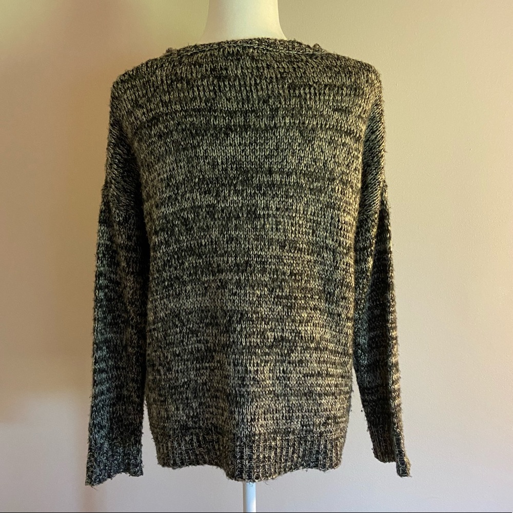 Fox Sweater - Picture 3 of 4